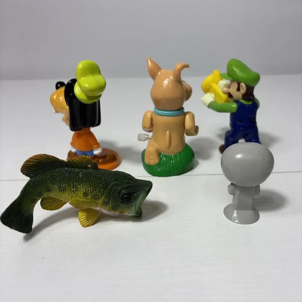 Random Small Figures Toy Lot 5 Toys Bin5